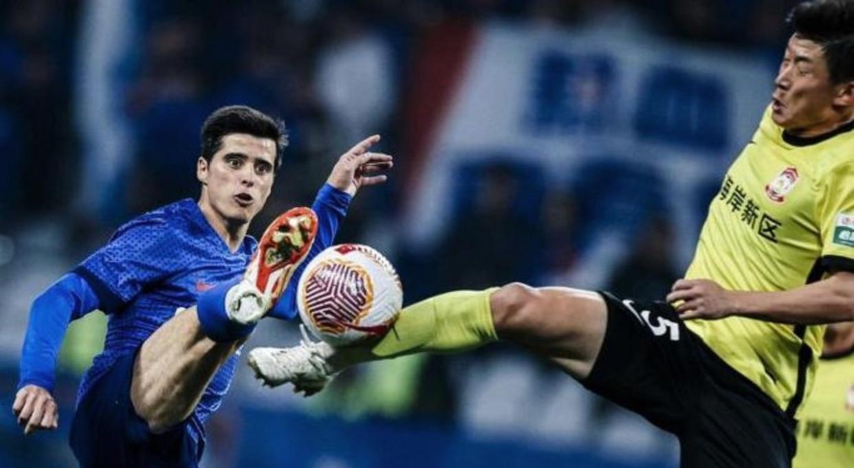 中欧体育官方网站-包含上海申花训练开放日，赛后再遭质疑引欢呼，欧冠在即，球探报告显示潜力的词条